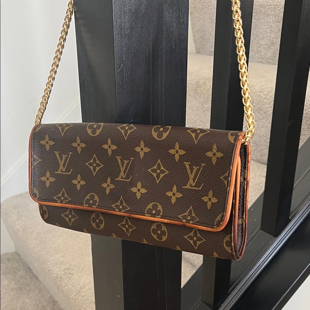 Louis Vuitton Brown Monogram Twin pouchette with Gold Chain